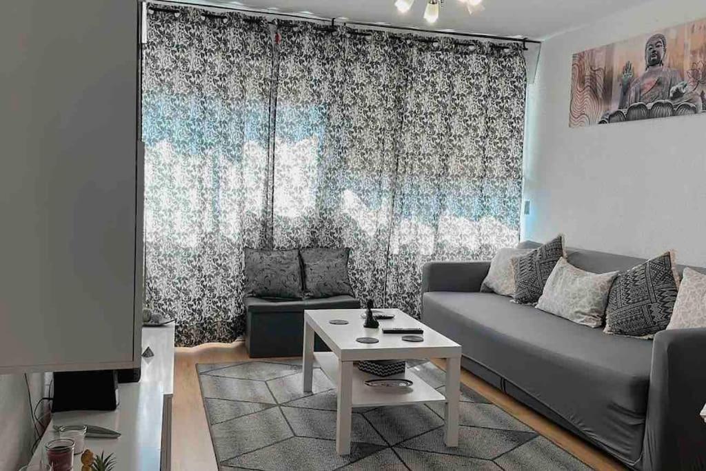 “Apartamento Moderno Y Acogedor Madrid Exterior foto
